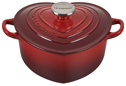 White Enameled Cast Iron 2 Quart Heart Cocotte Z978