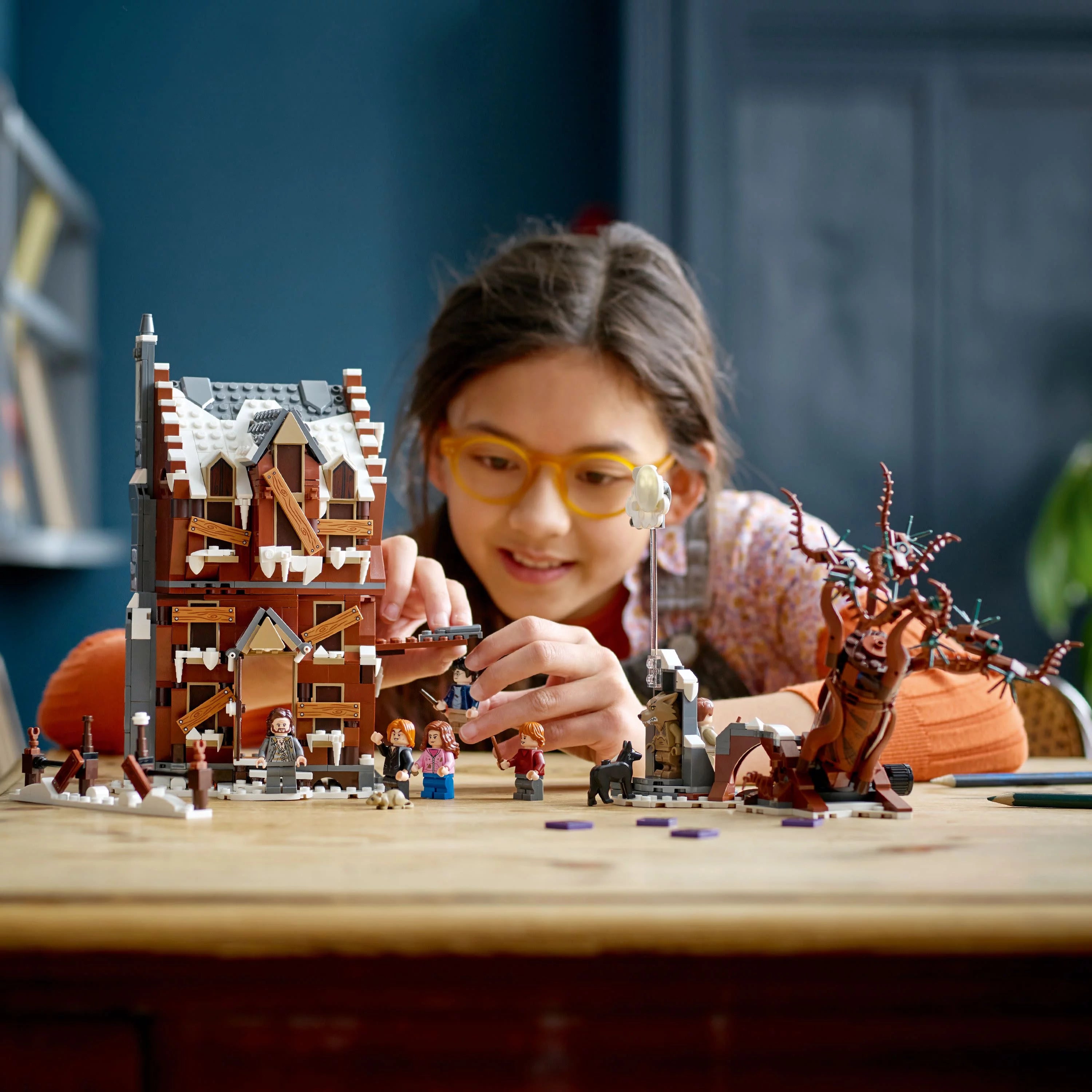 LEGO Harry Potter The Shrieking Shack & Whomping Willow 2 in 1 Toy Set W3188