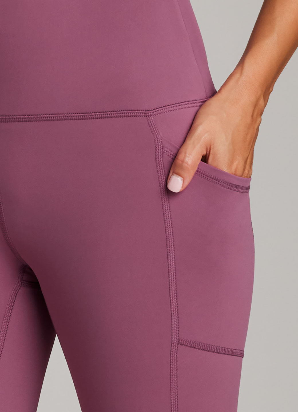 Tech Flex Ultra Hold Legging