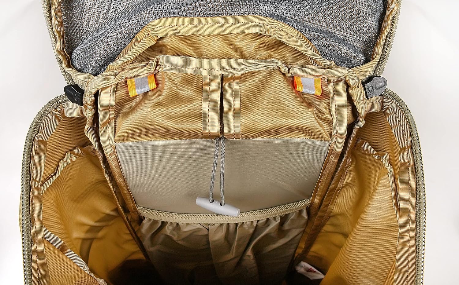 30L Lightweight Hiking Backpack F24551