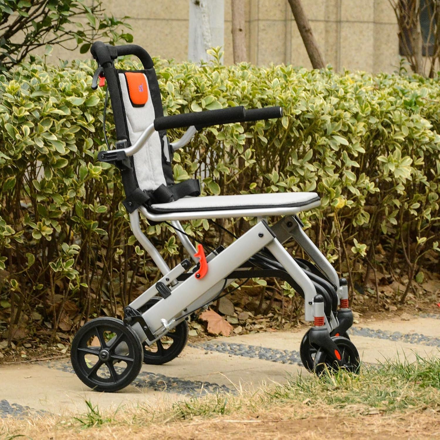 Lightweight Aluminum Folding Transport Wheelchair D305