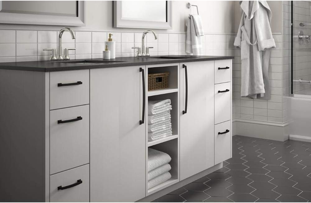 Matte Black Appliance Pull H909
