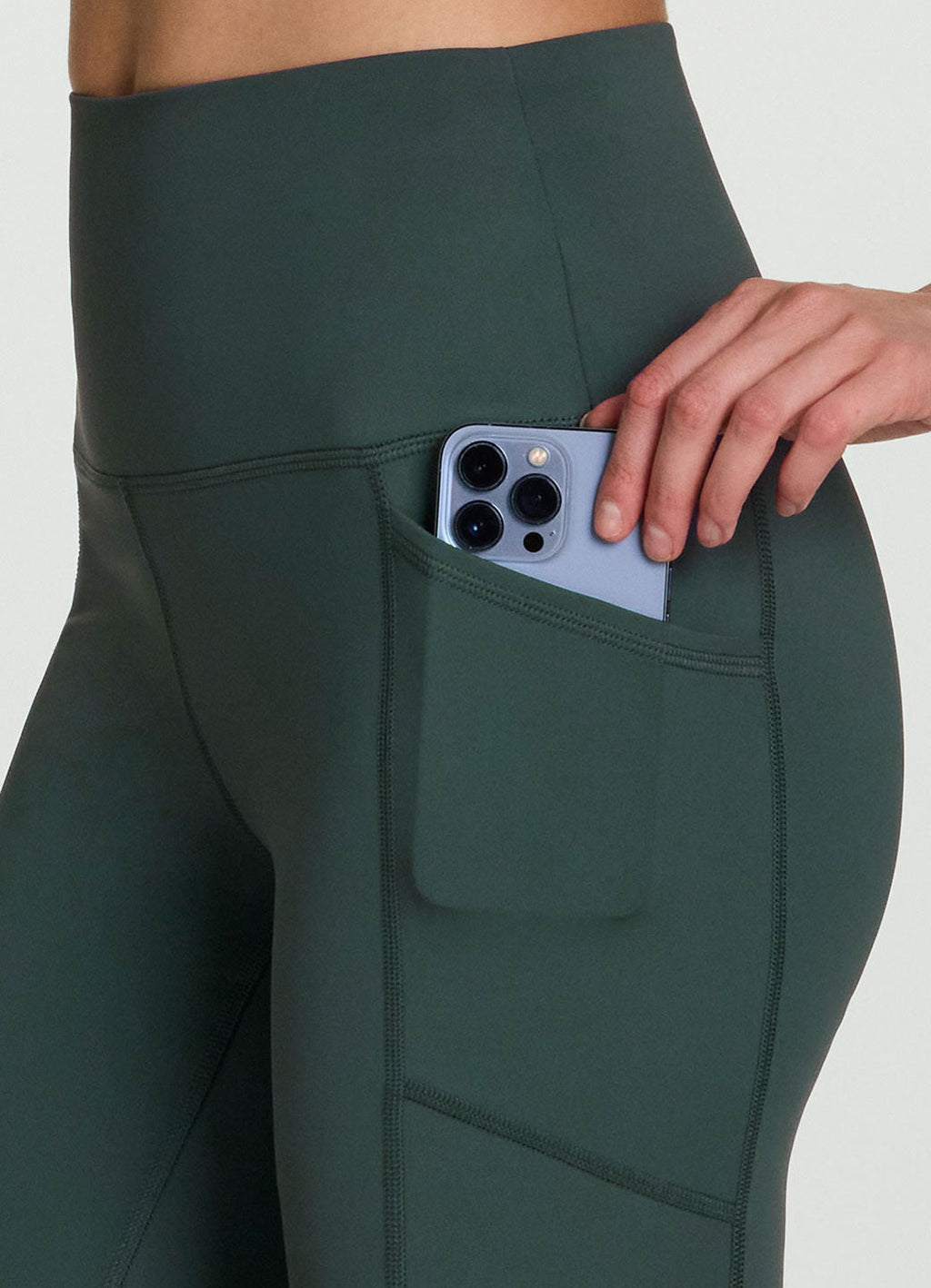 Tech Flex Ultra Hold Legging