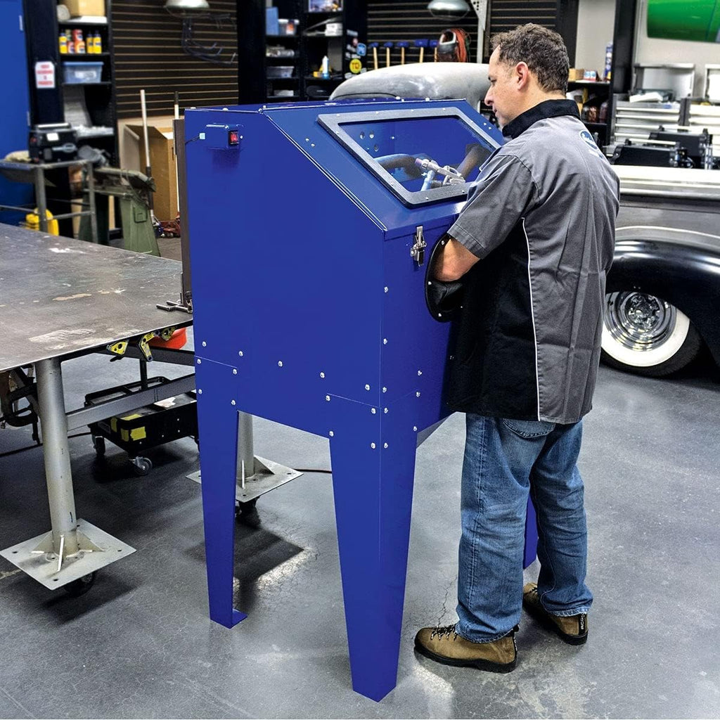 Abrasive Media Blast Cabinet Tool Holds Up to 120 Lbs of Media 7 CFM at 90 PSI M76853