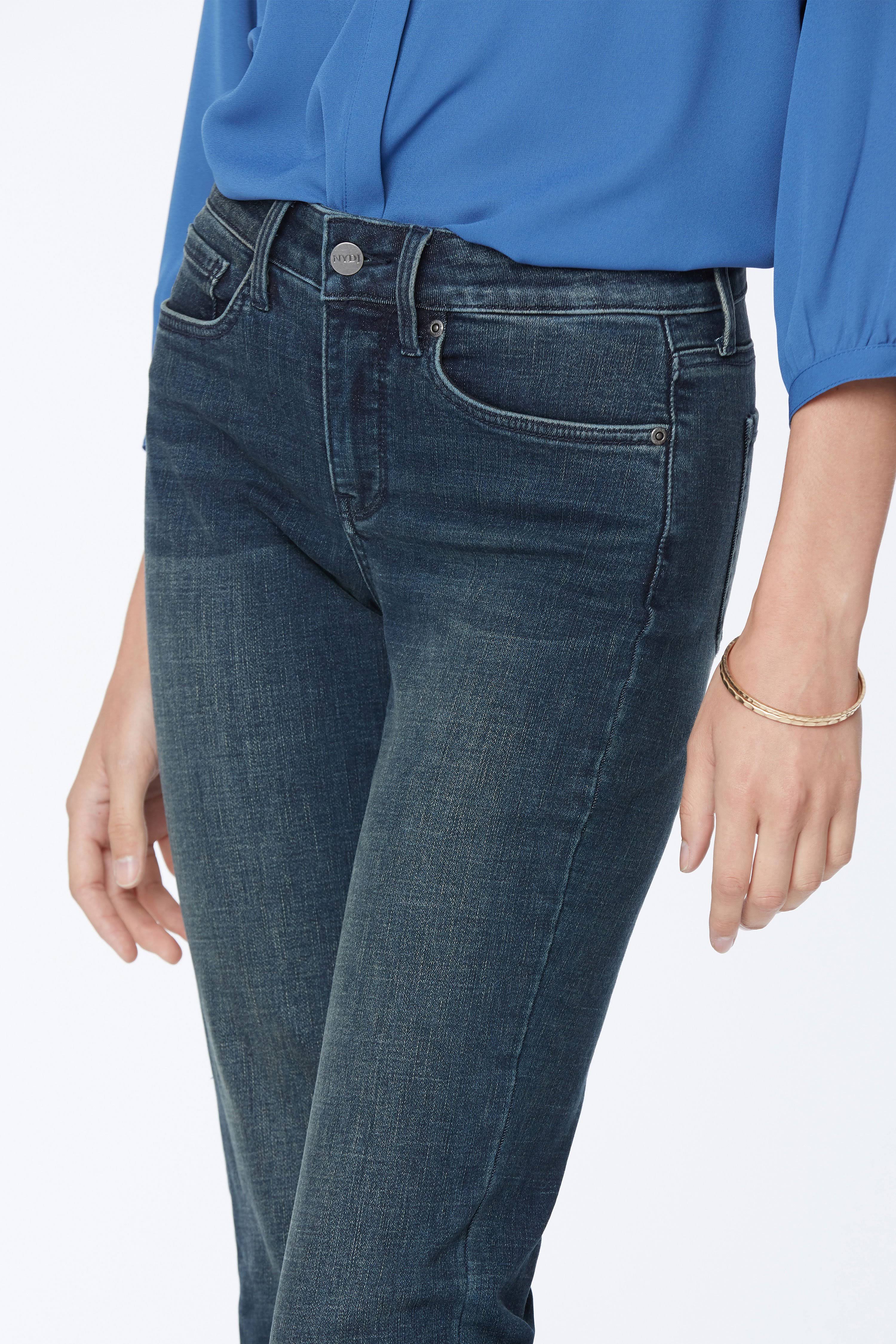 Straight Jean J647