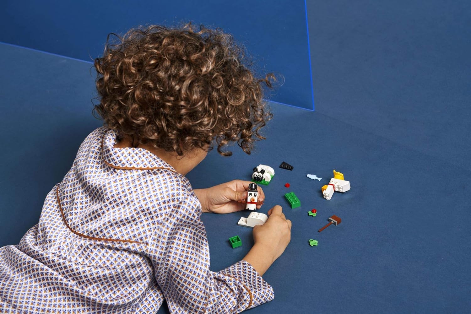 White Bricks Building Kit (60 Pieces) O637477