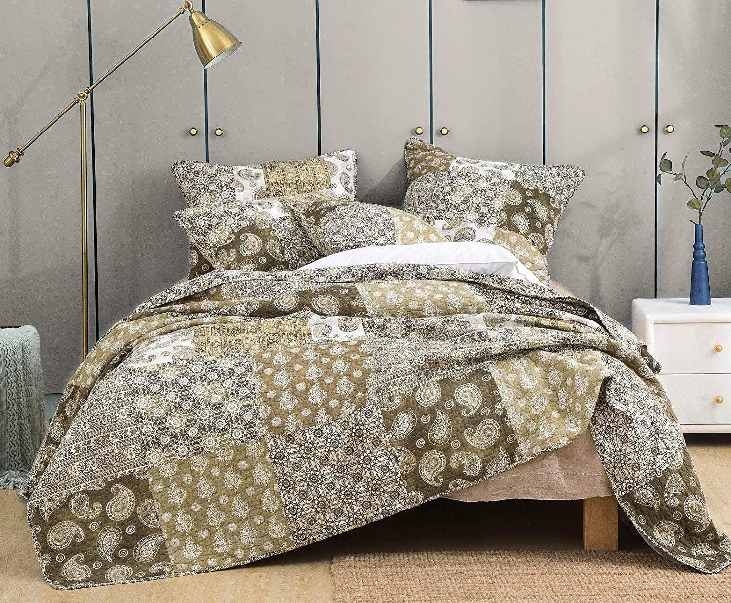 Bohemian Cotton Real Patchwork Floral Quilt Bedspread Reversible Multi-Colorful Rustic Quilted Coverlet Set Queen 3-Pieces J43157