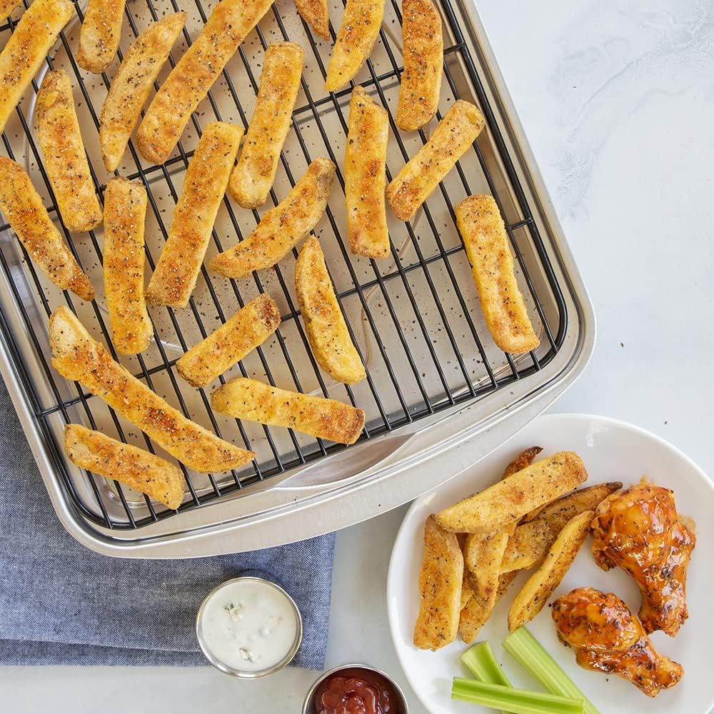 Oven Crisp Baking Tray, 17.10 x 12.40 x 1.40 inches, Natural F80571