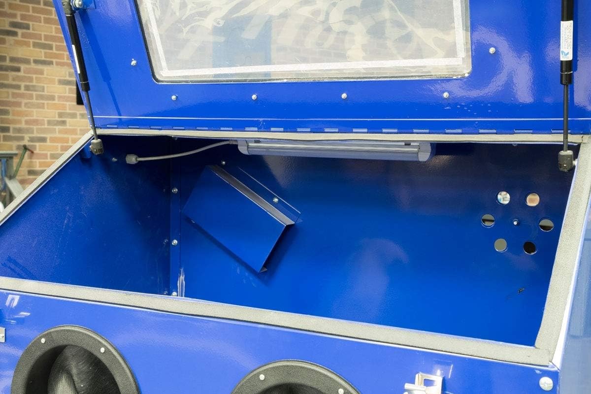 Abrasive Media Blast Cabinet Tool Holds Up to 120 Lbs of Media 7 CFM at 90 PSI M76853