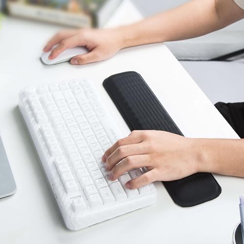 Black Memory Foam TKL Keyboard Wrist Rest I35274