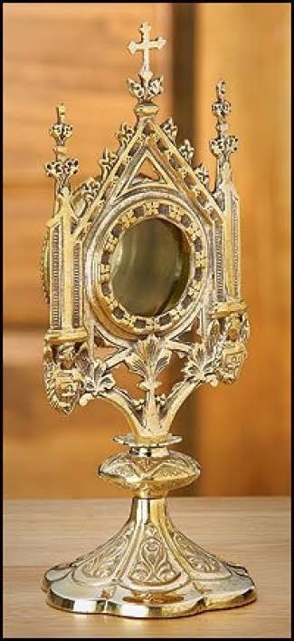 Cross Reliquary Y124