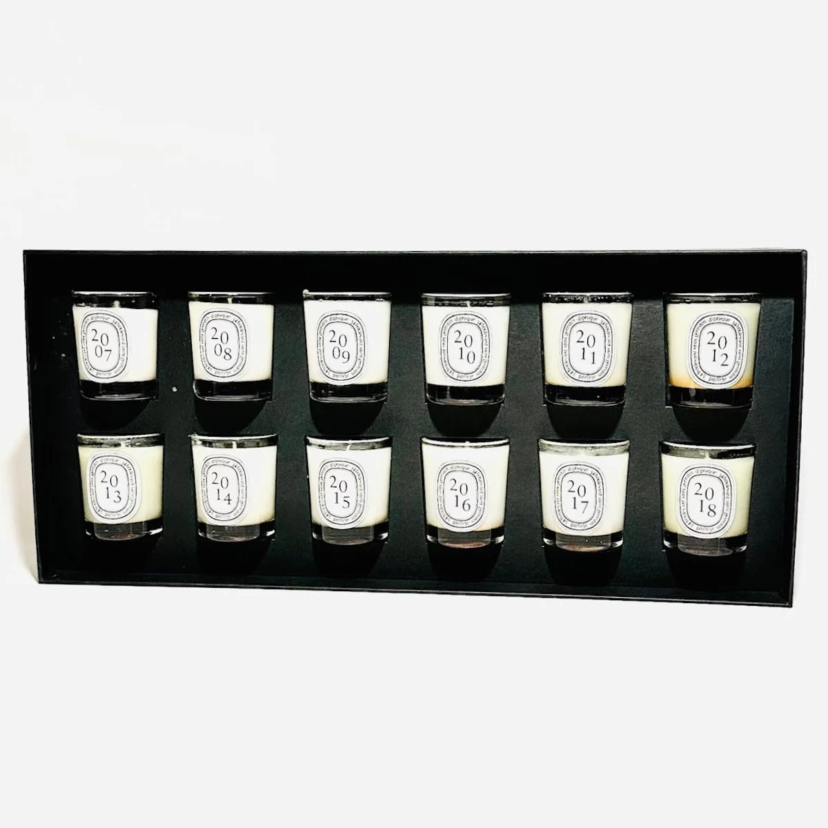 Set of 12 Pine Scent Candles D362911