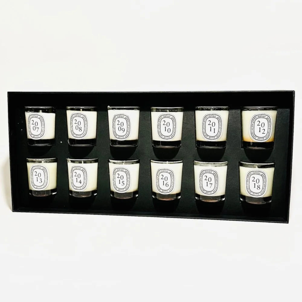 Set of 12 Pine Scent Candles D362911