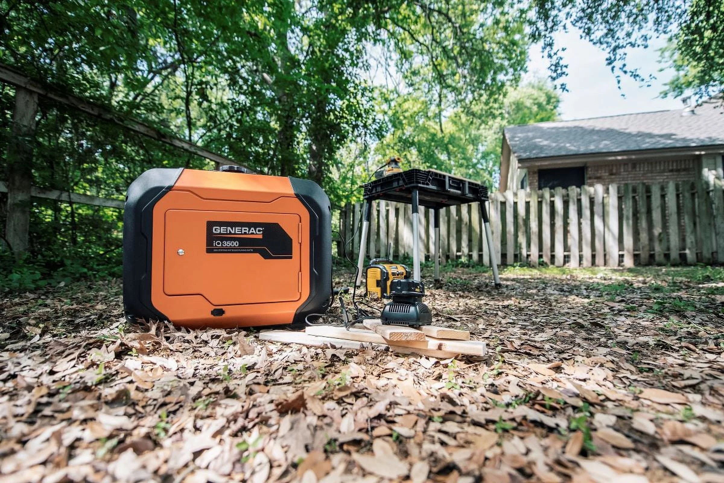 3,500-Watt Portable Inverter Generator Q3384