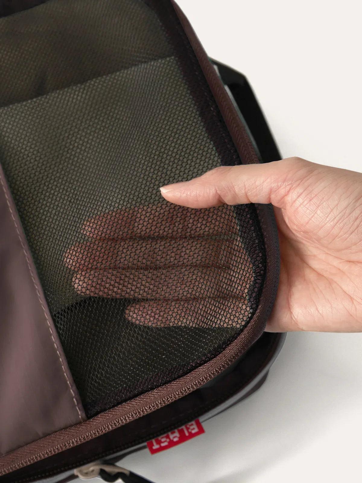 Blast Packing Cubes