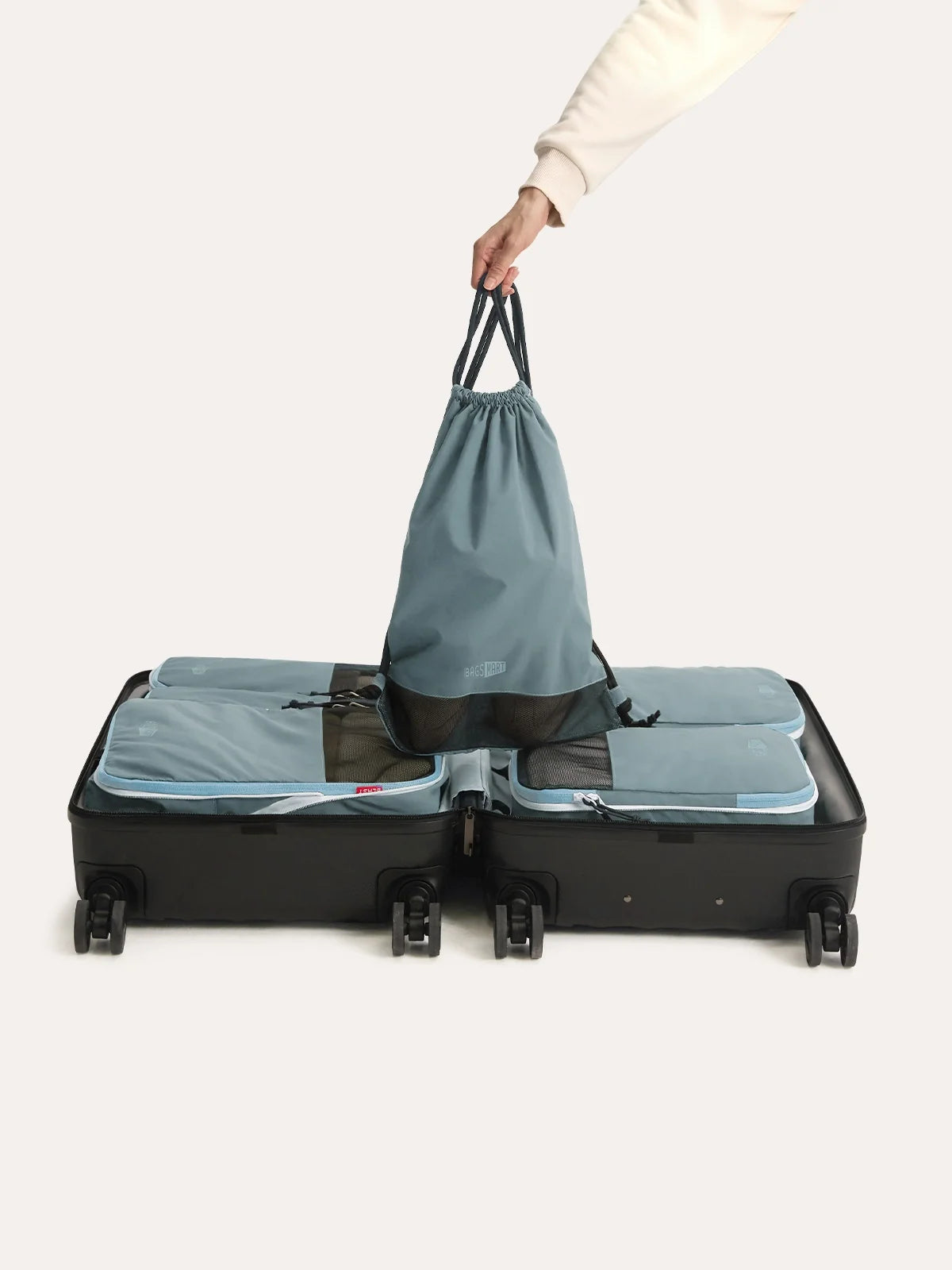 Blast Packing Cubes