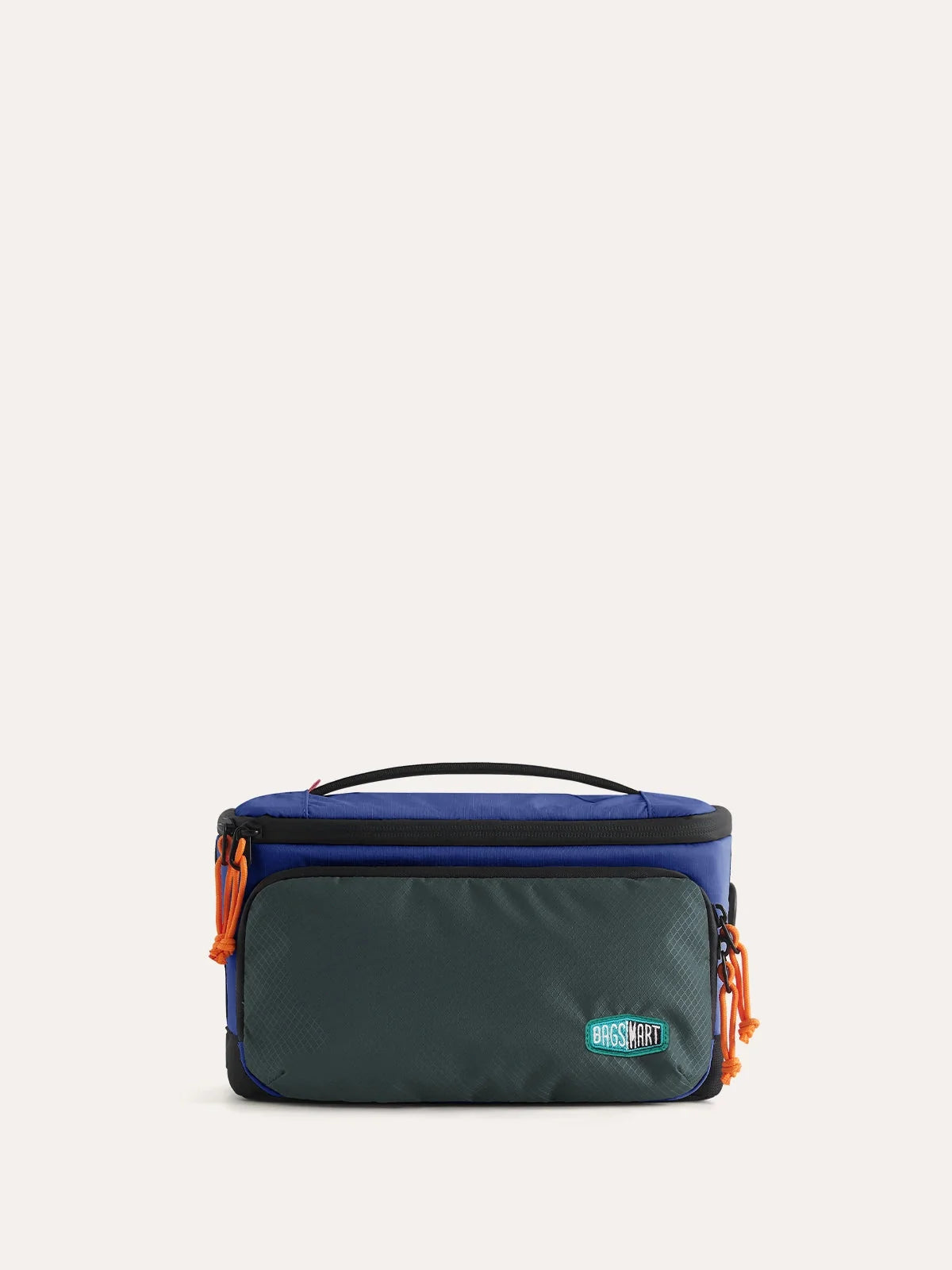 Blast 4.5L Hanging Toiletry Bag