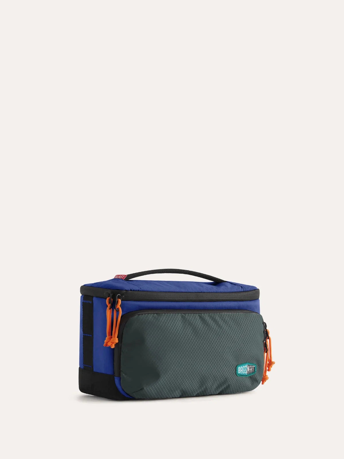 Blast 4.5L Hanging Toiletry Bag