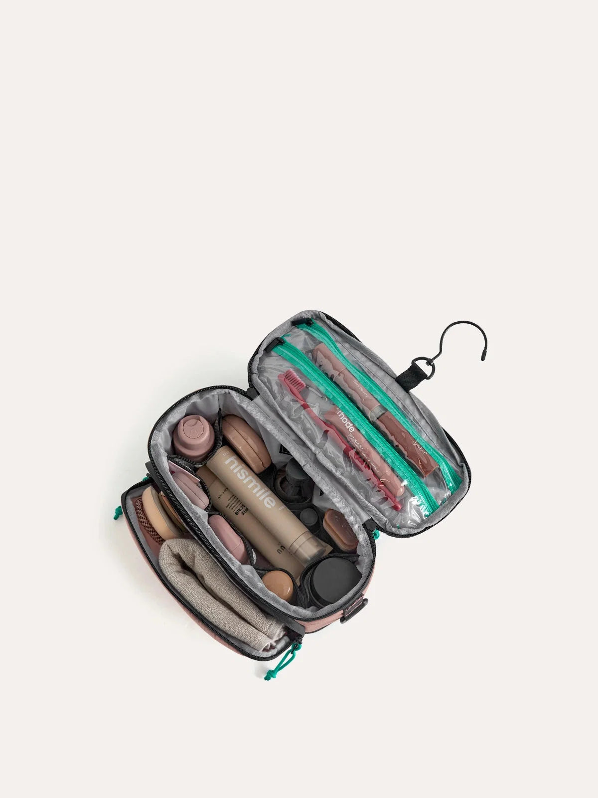 Blast 4.5L Hanging Toiletry Bag