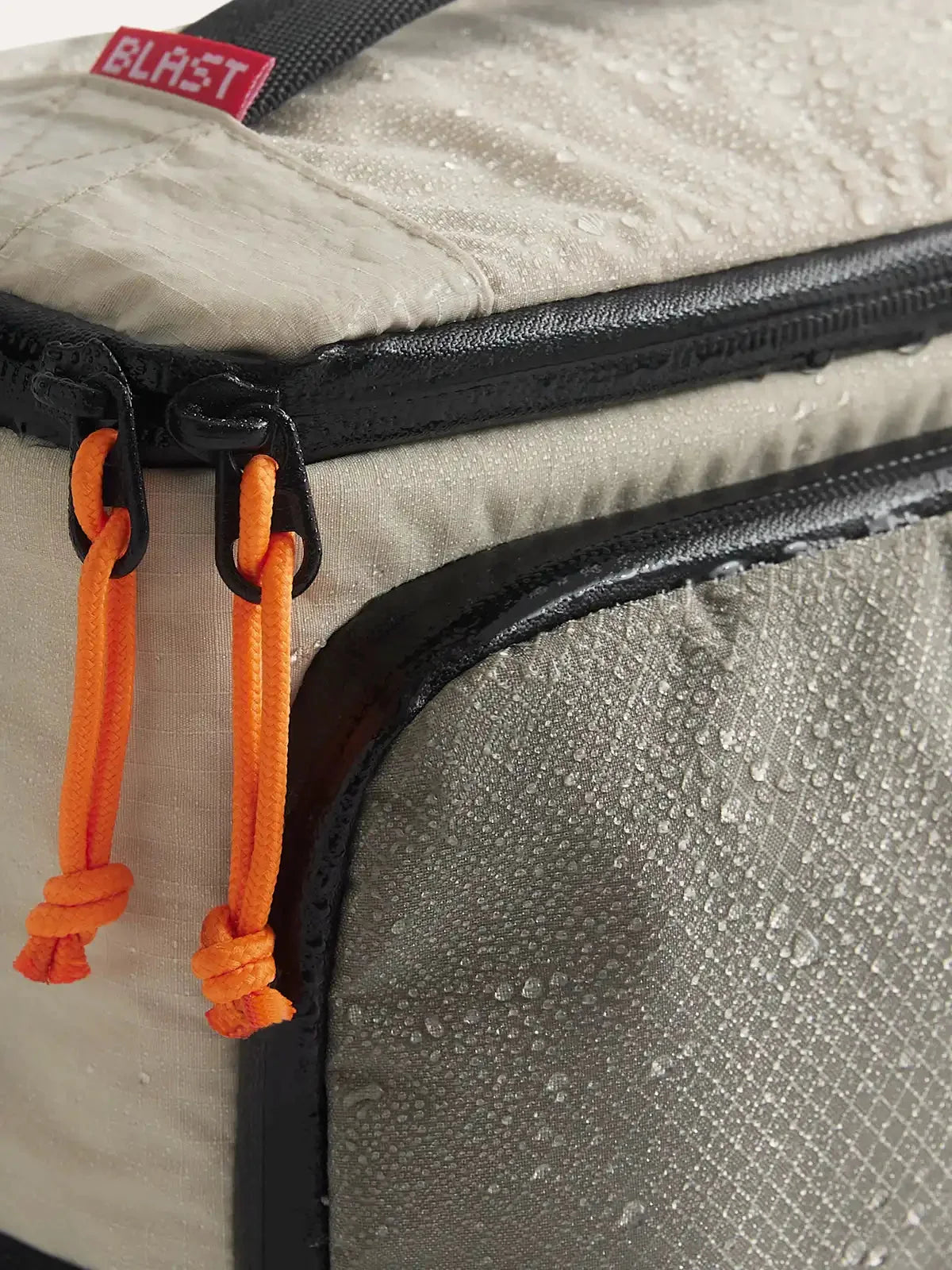 Blast 4.5L Hanging Toiletry Bag