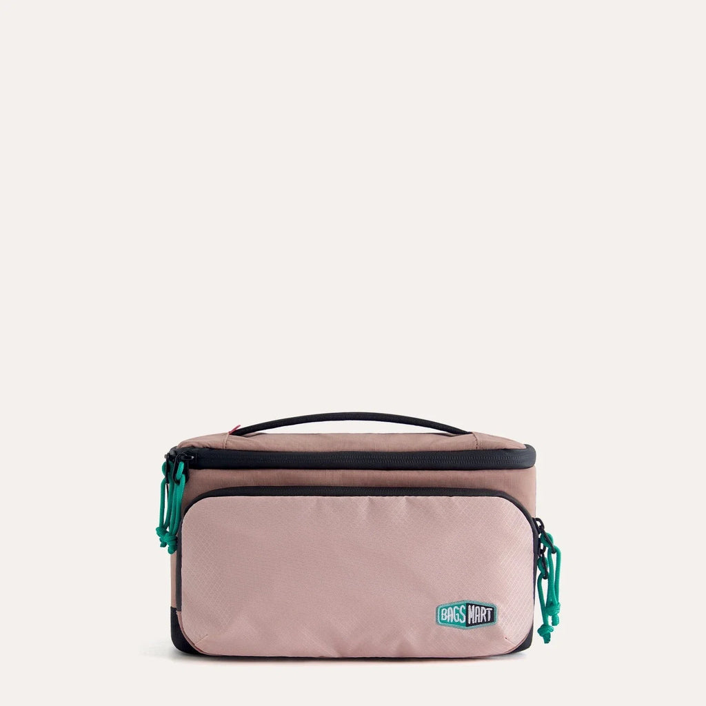 (FREE GIFT) Blast Toiletry Bag
