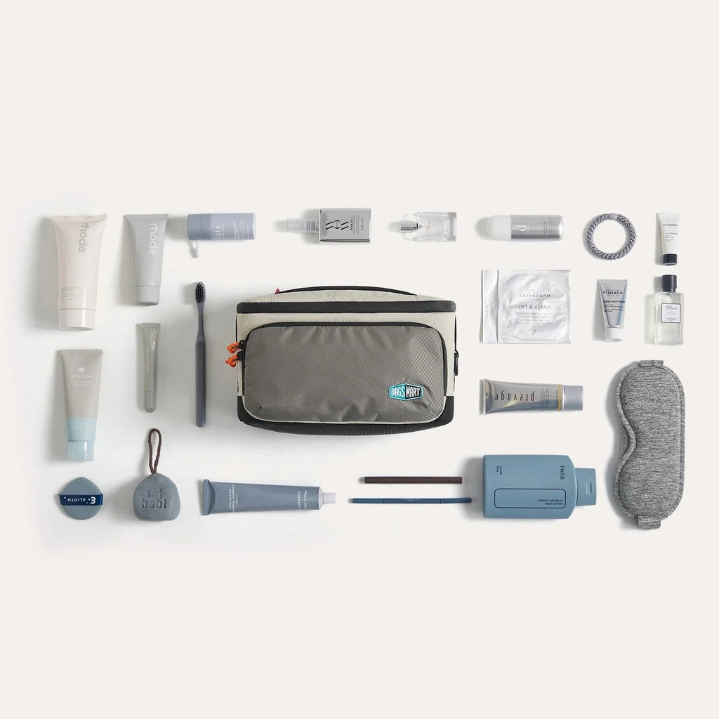 (FREE GIFT) Blast Toiletry Bag