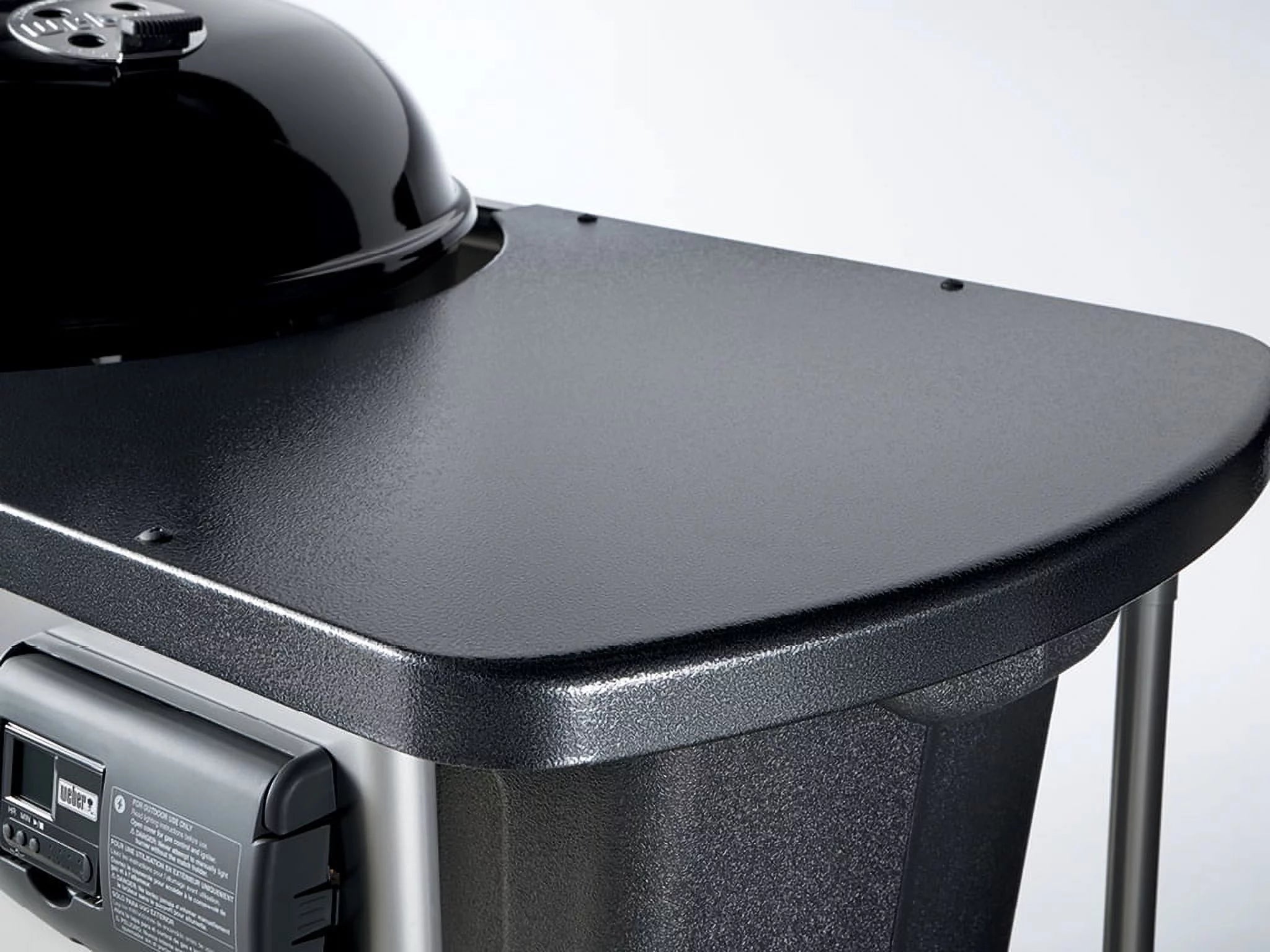 22" Black Charcoal Grill W17216