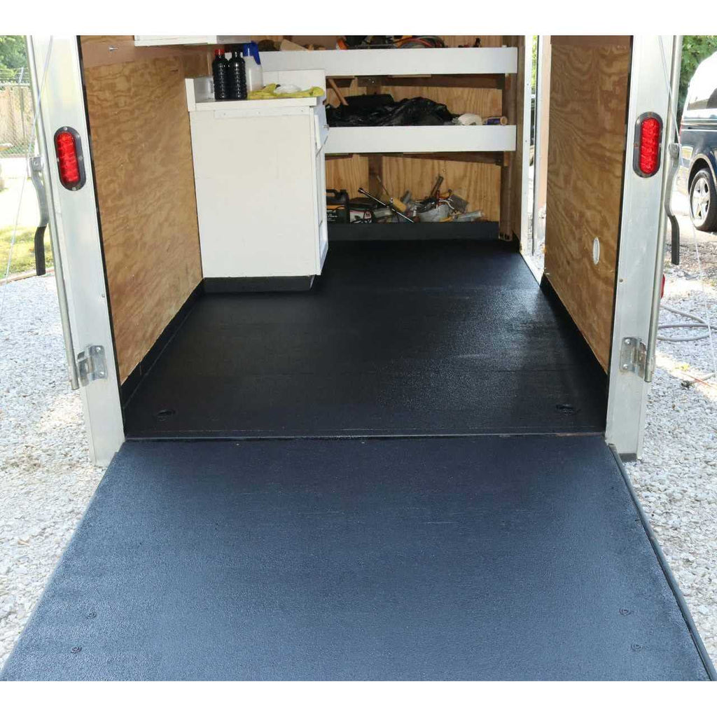 Black 1 Quart Trailer Floor Coating H657274