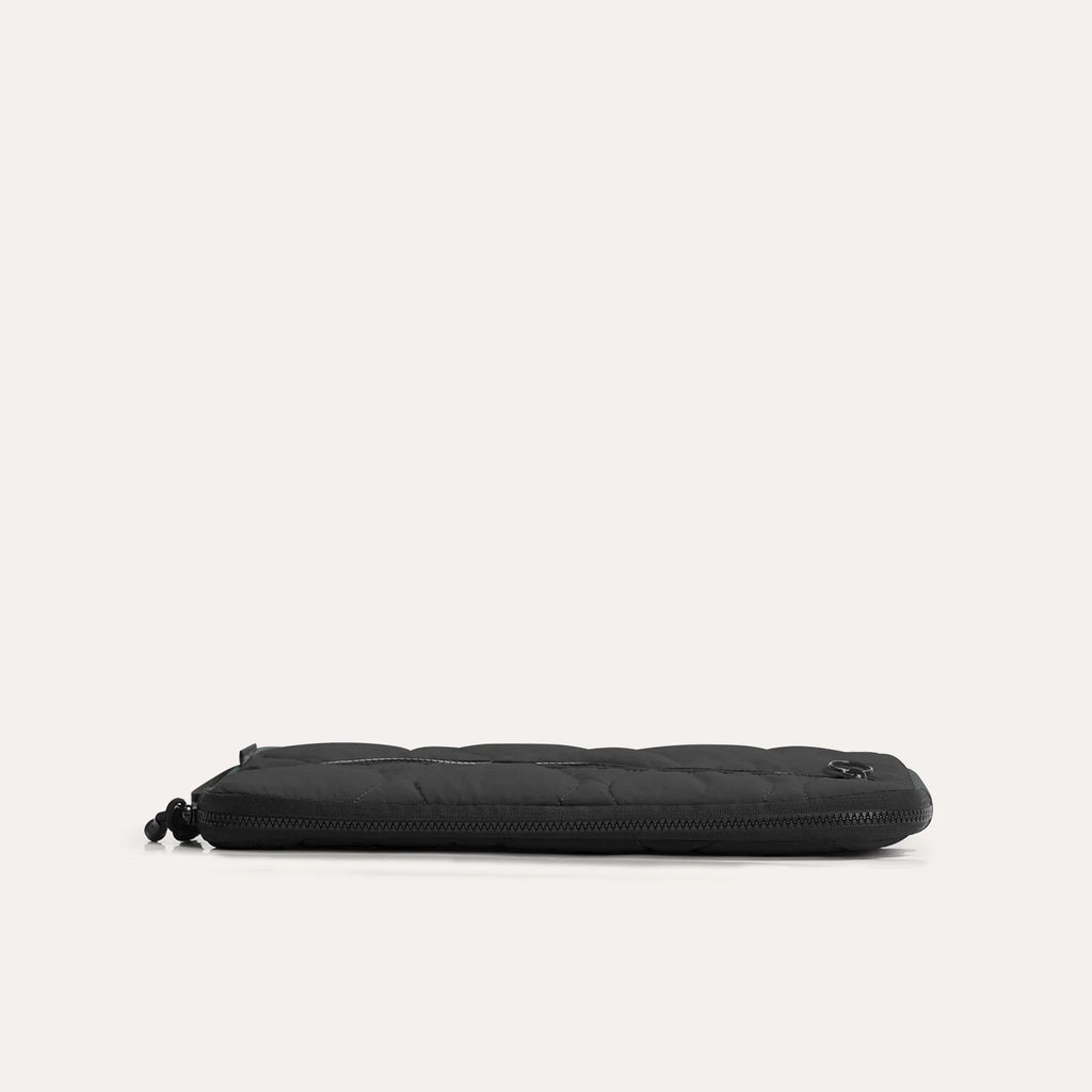 (FREE GIFT) Paz 14" Laptop Sleeve