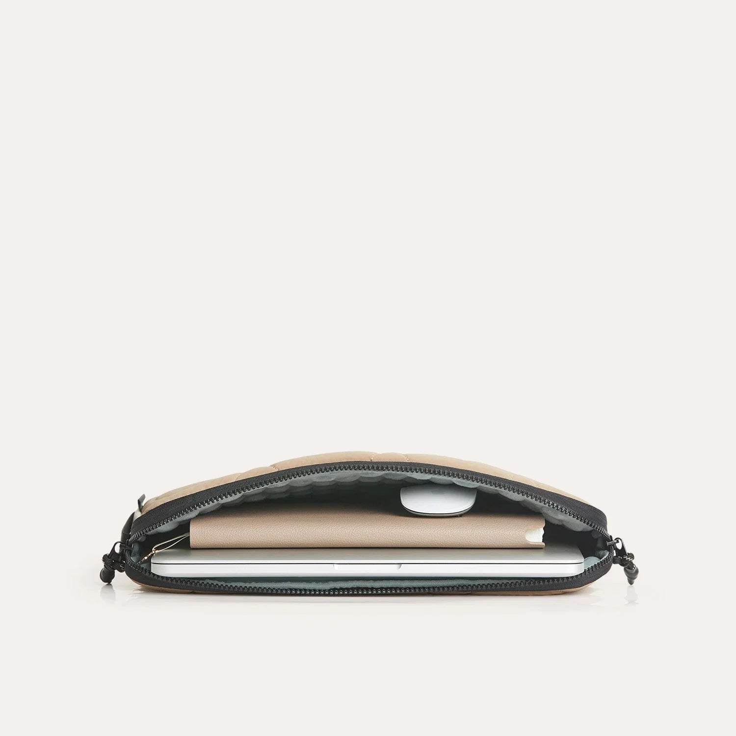 (FREE GIFT) Paz 14" Laptop Sleeve