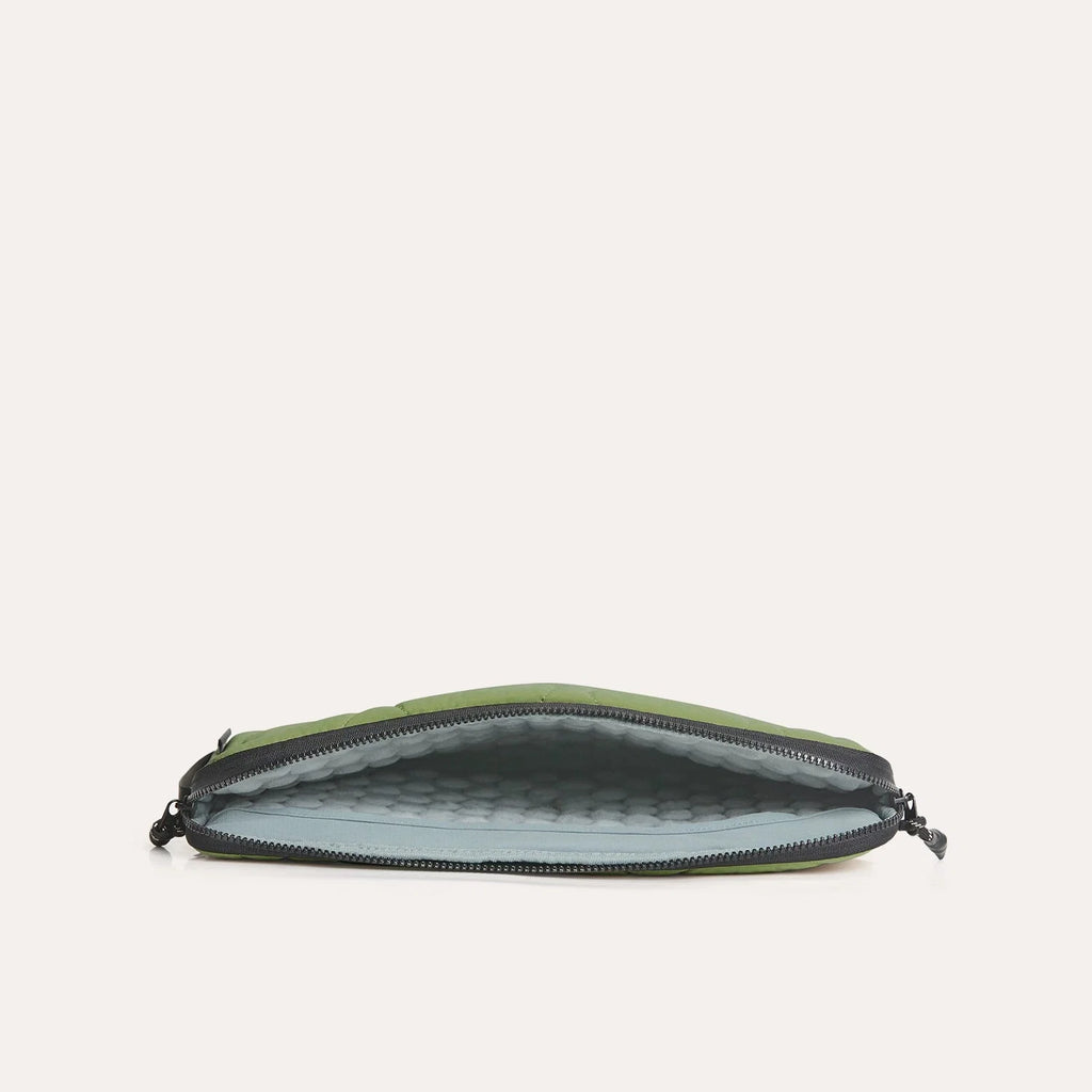 (FREE GIFT) Paz 14" Laptop Sleeve