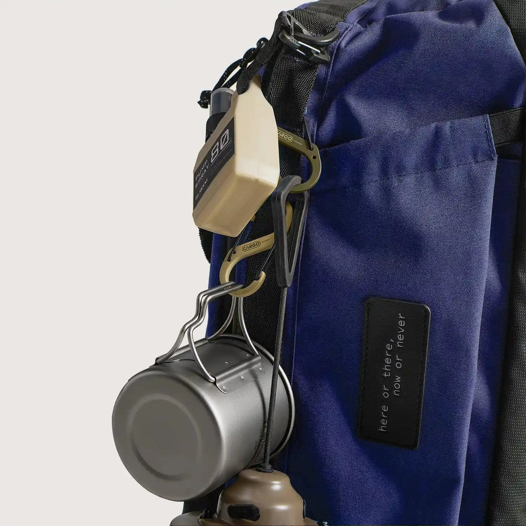 (FREE GIFT) Paz 43L Duffle Backpack