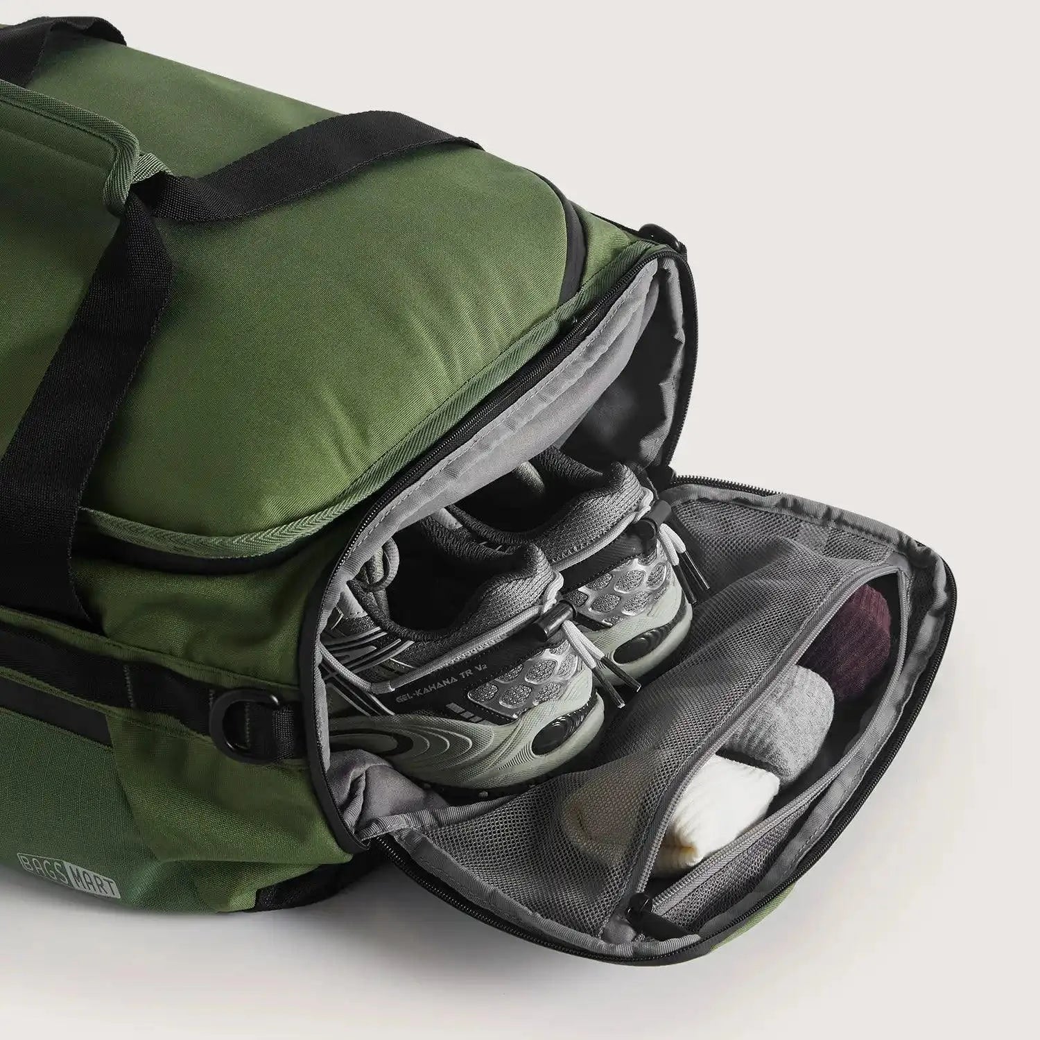 (FREE GIFT) Paz 43L Duffle Backpack