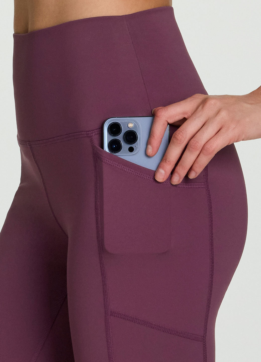 Tech Flex Ultra Hold Legging